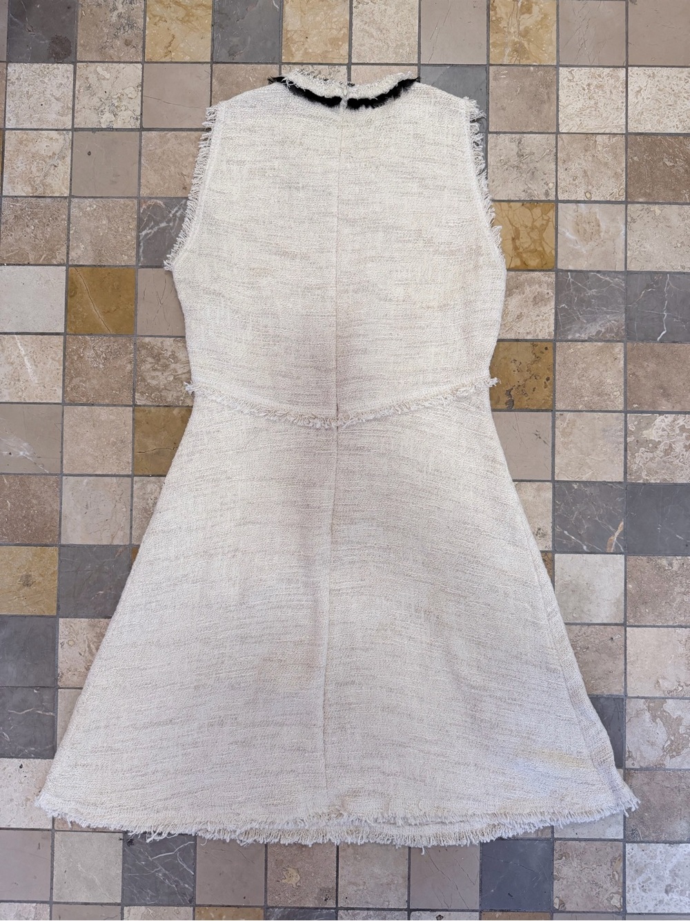 Zara Cream Sleeveless Mini Dress with Black Bow - Picture 6 of 7